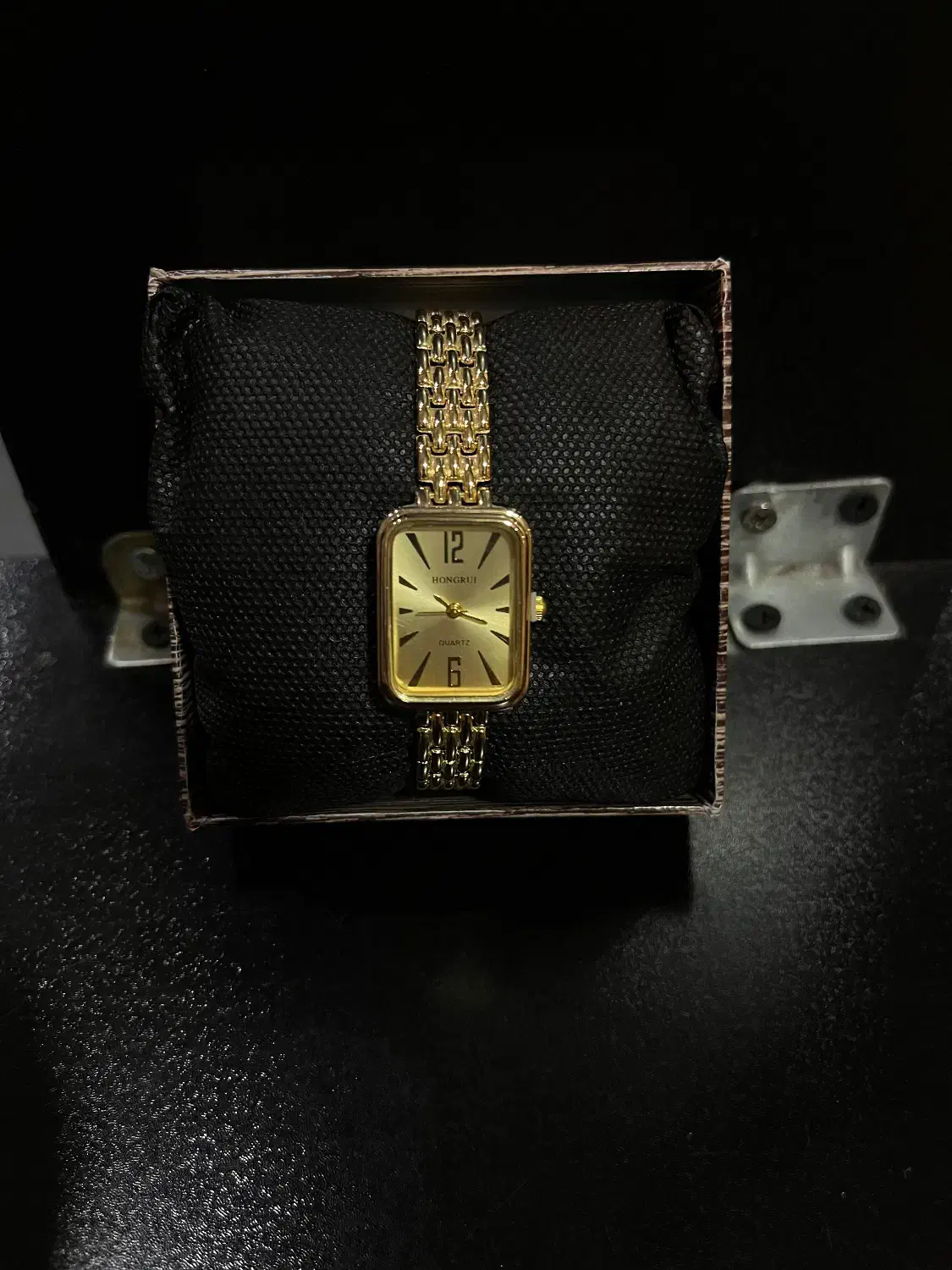 ساعت|ساعت|قم, دورشهر|دیوار