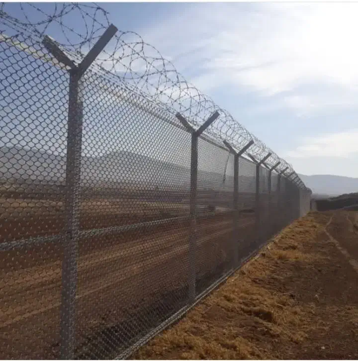 اجرای  فنس کشی ونصب سیم خاردار|خدمات پیشه و مهارت|بندر کنگان, |دیوار