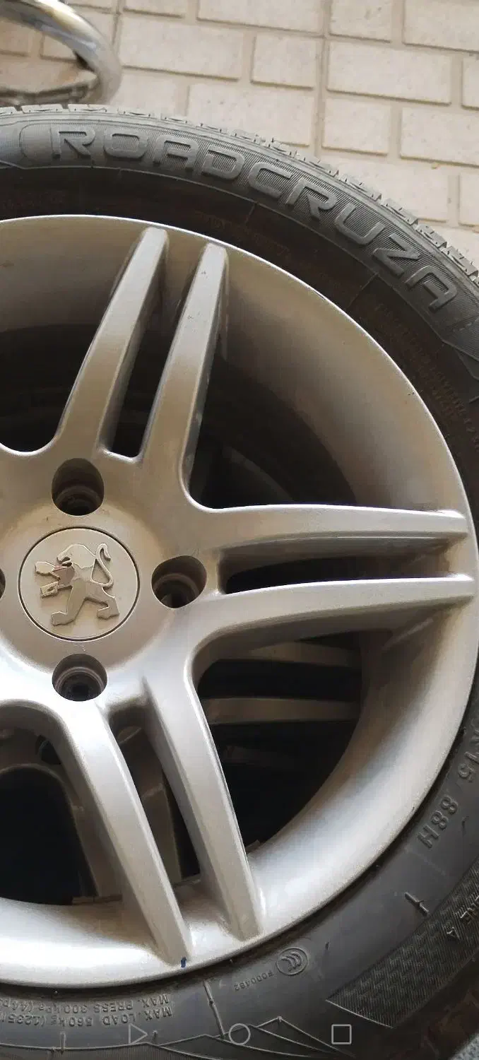 چهار حلقه لاستیک چینی در حد نو با رینگ|قطعات یدکی و لوازم جانبی|زرین دشت (فارس), |دیوار