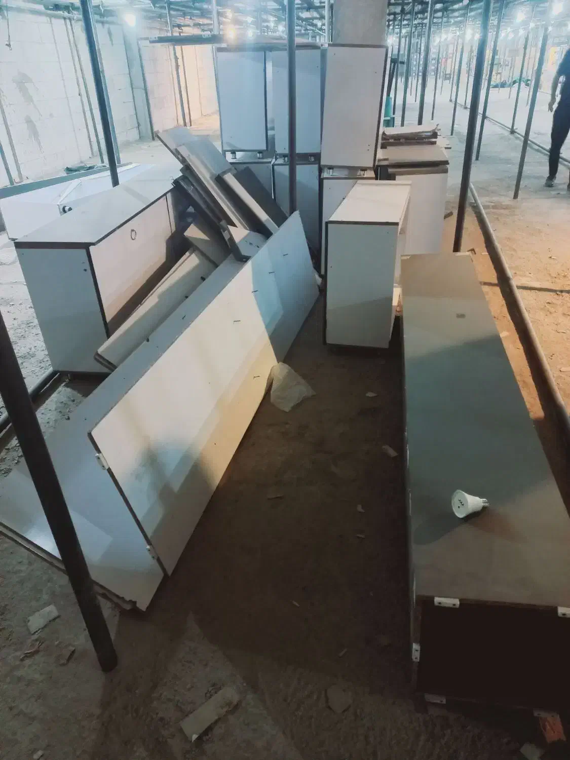 مقداری کمد و ام دی اف|جاکفشی، کمد، دراور|مشهد, حسین‌آباد|دیوار