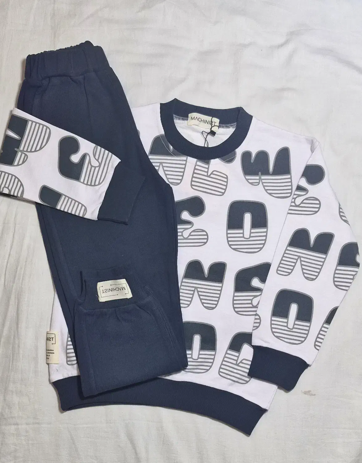 ستهای بچه گانه زیر ۵۰۰ تومان|کفش و لباس بچه|تهران, نیروی دریایی|دیوار