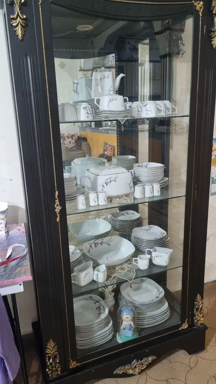 بوفه سالم و زیبا|بوفه، ویترین، کنسول|اسلامآباد غرب, |دیوار