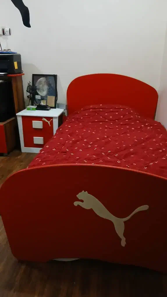 تخت و تشک و میز کامپیوتر در حد آک|تخت و سرویس خواب|اهواز, امانیه|دیوار