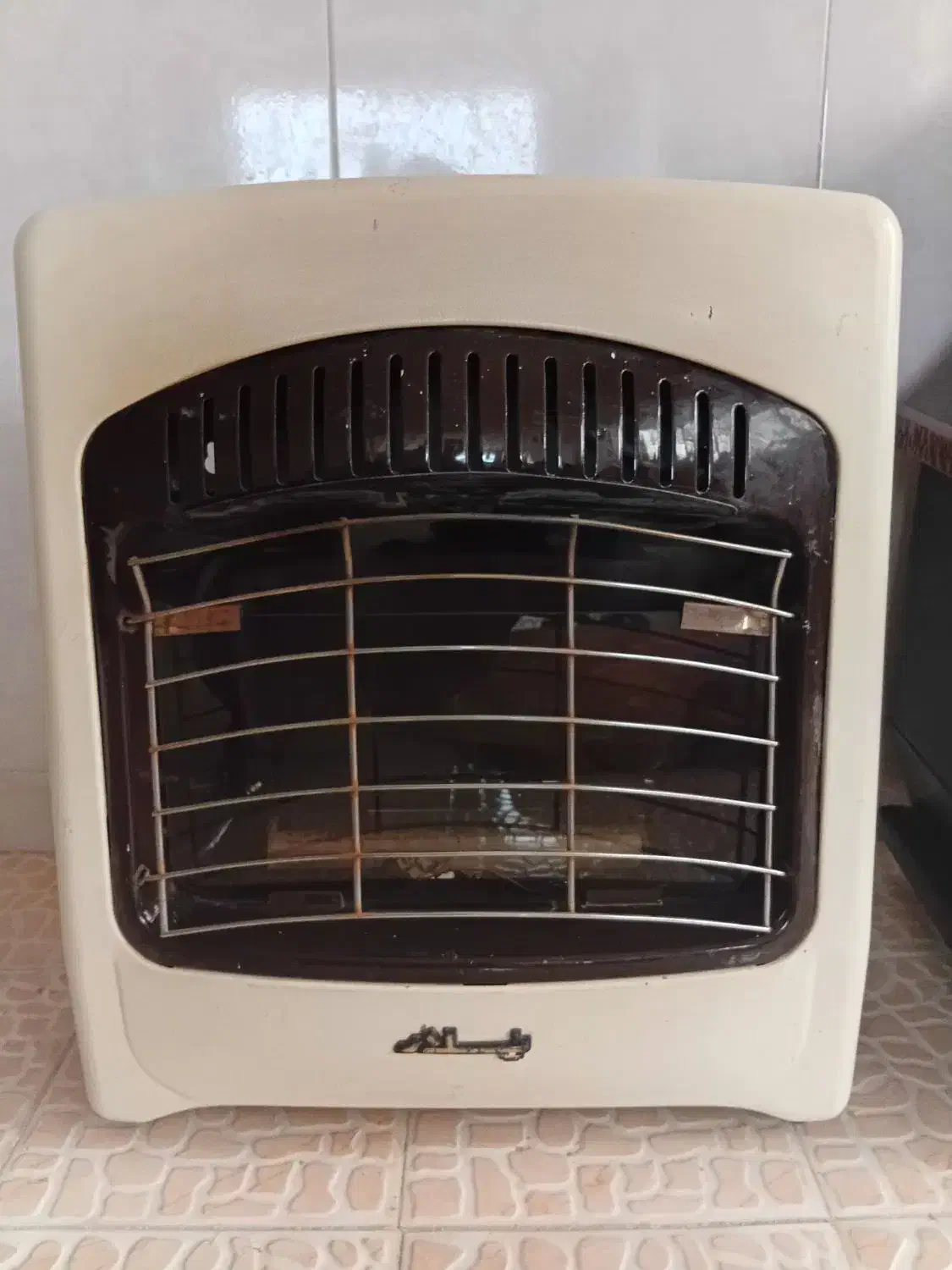 دو عدد بخاری پلار شومینه و ...|بخاری، هیتر، شومینه|قم, بنیاد|دیوار