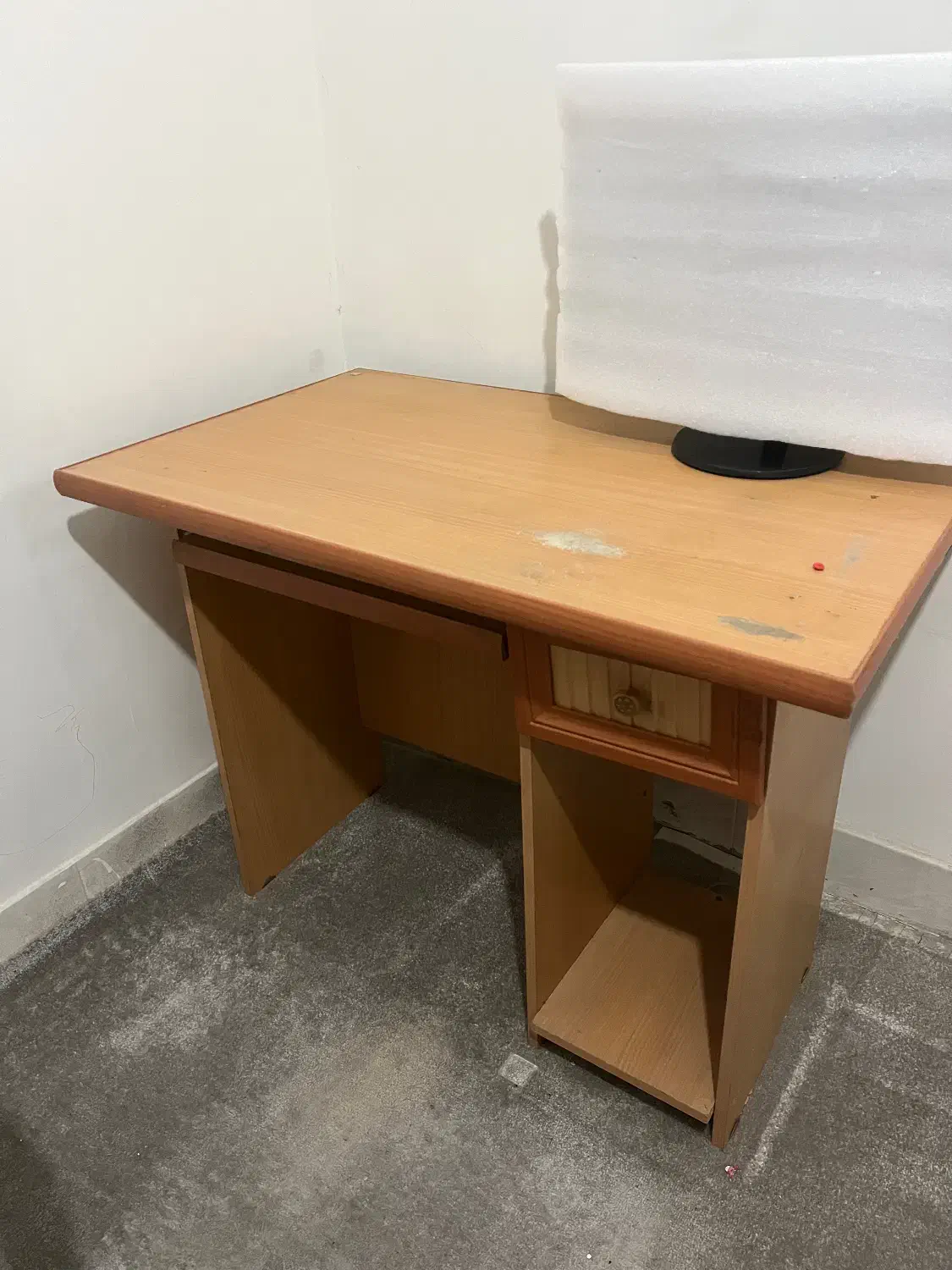 میزکامپیوتر|میز تحریر و کامپیوتر|فردوسیه, |دیوار