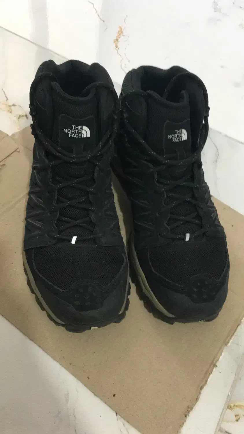 نیم بوت اورجینال نورت فیس۴۰ ۴۱|کیف، کفش، کمربند|ارومیه, |دیوار