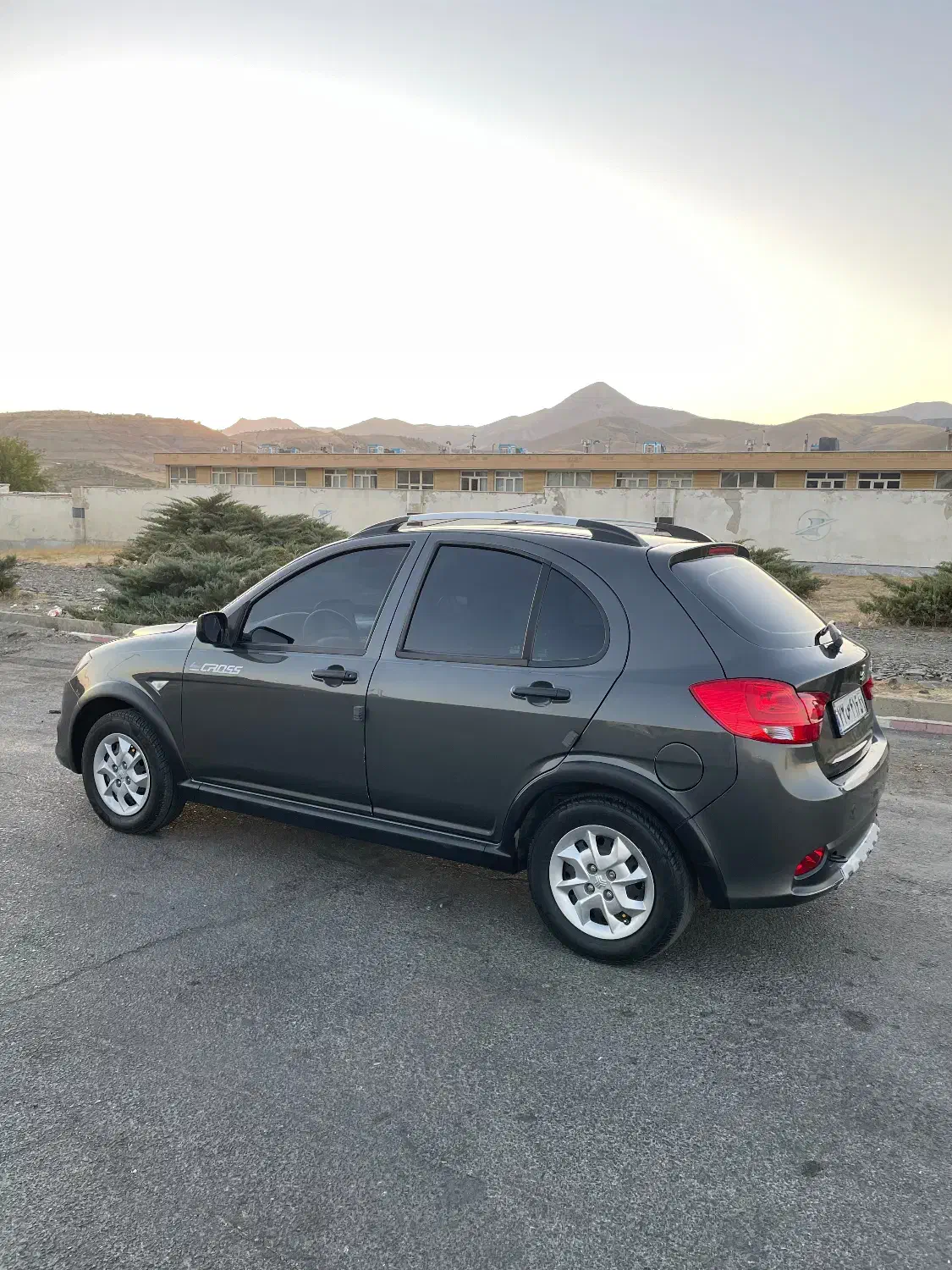 کویئک مدل ۹۹|خودرو سواری و وانت|سنندج, |دیوار