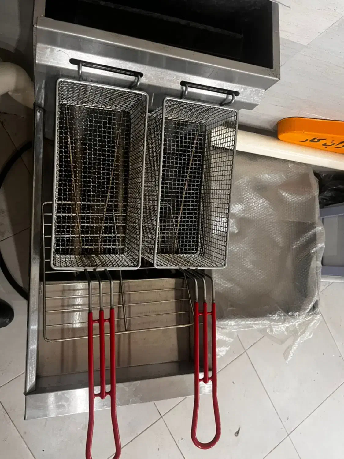 سرخ کن طرح دین سولار|کافی‌شاپ و رستوران|جم, |دیوار