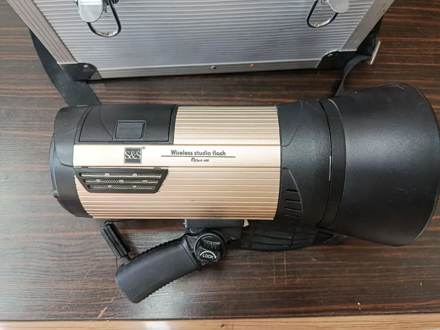 فلاش عکاسی-پرتابل عکاسی|دوربین عکاسی و فیلم‌برداری|قزوین, |دیوار