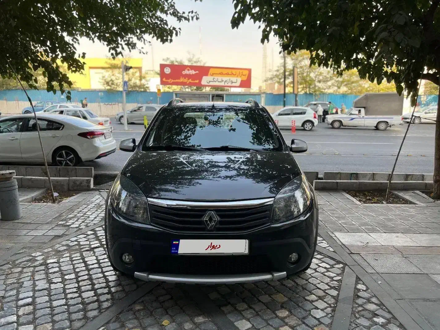 رنو ساندرو استپ وی مدل ۹۸ مشابه ۳۰ هزار کیلومتر|خودرو سواری و وانت|تهران, سهروردی|دیوار