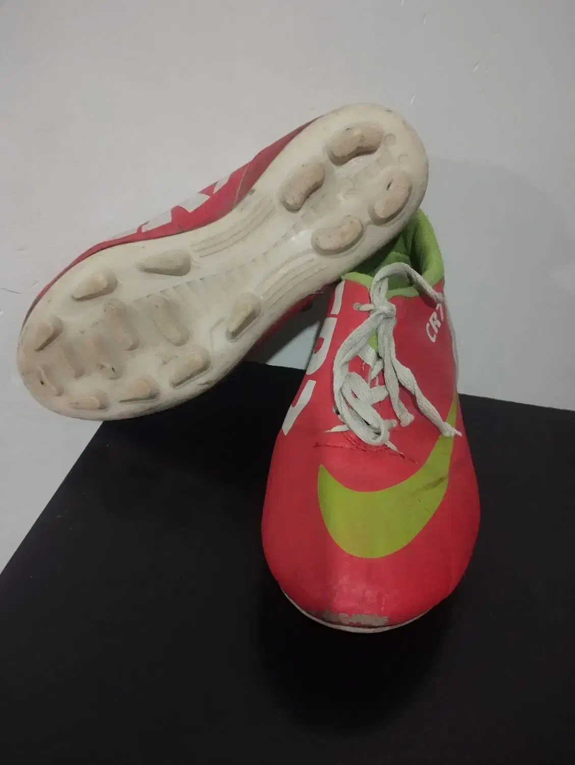 کفش فوتبالی استوک|کیف، کفش، کمربند|کنگاور, |دیوار