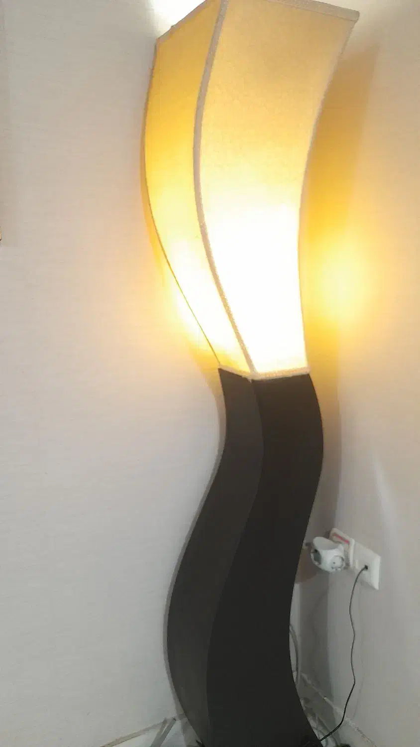 اباژور|چراغ خواب و آباژور|رشت, چله خانه|دیوار