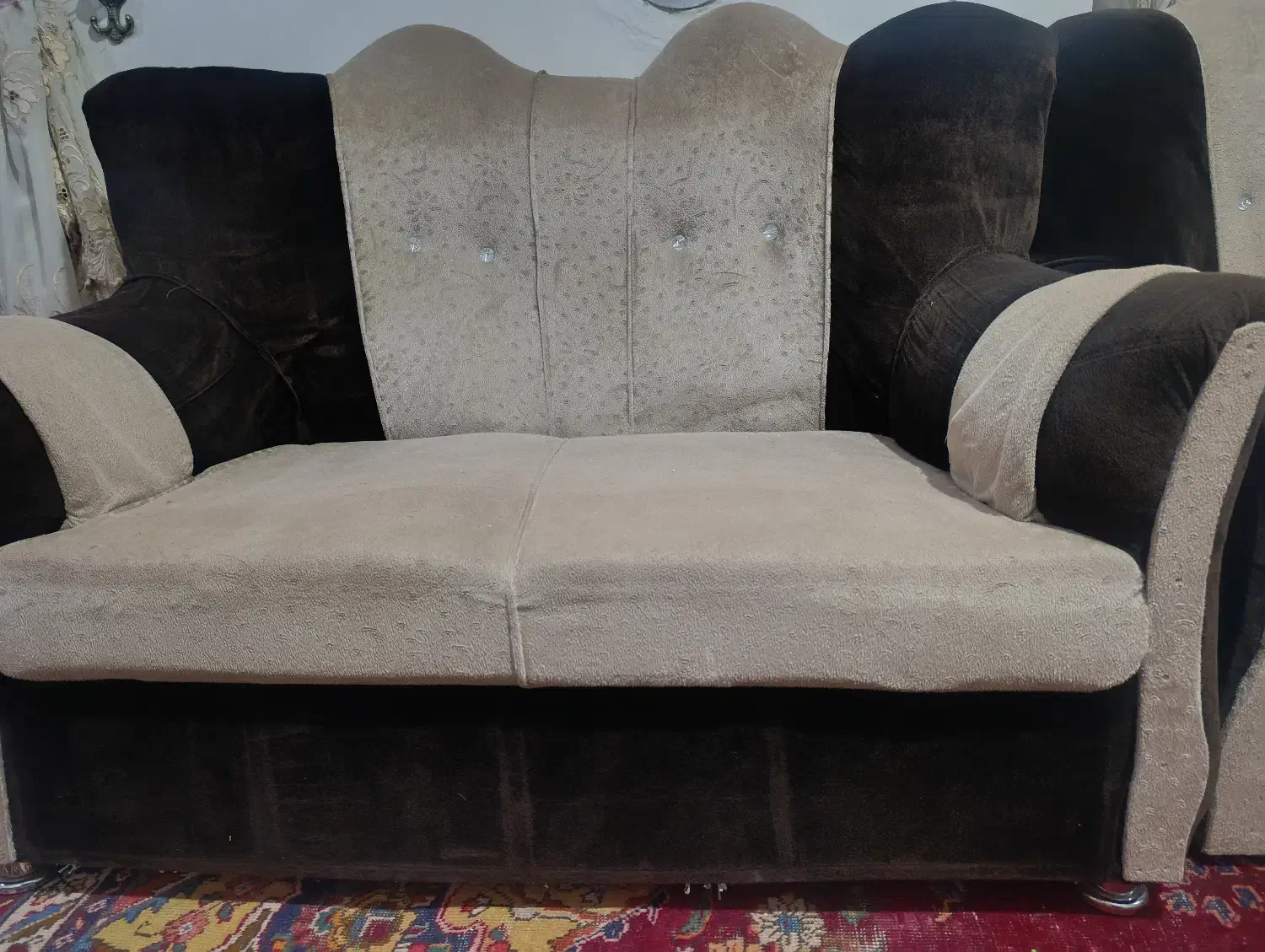 مبل راحتی دست دوم|مبلمان خانگی و میز عسلی|بناب, |دیوار