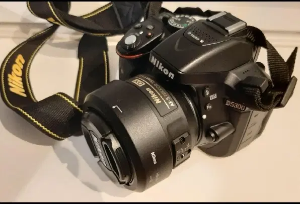 دوربین nikon D5300 با لنز   35mm f/1.8G|دوربین عکاسی و فیلم‌برداری|کرمانشاه, |دیوار