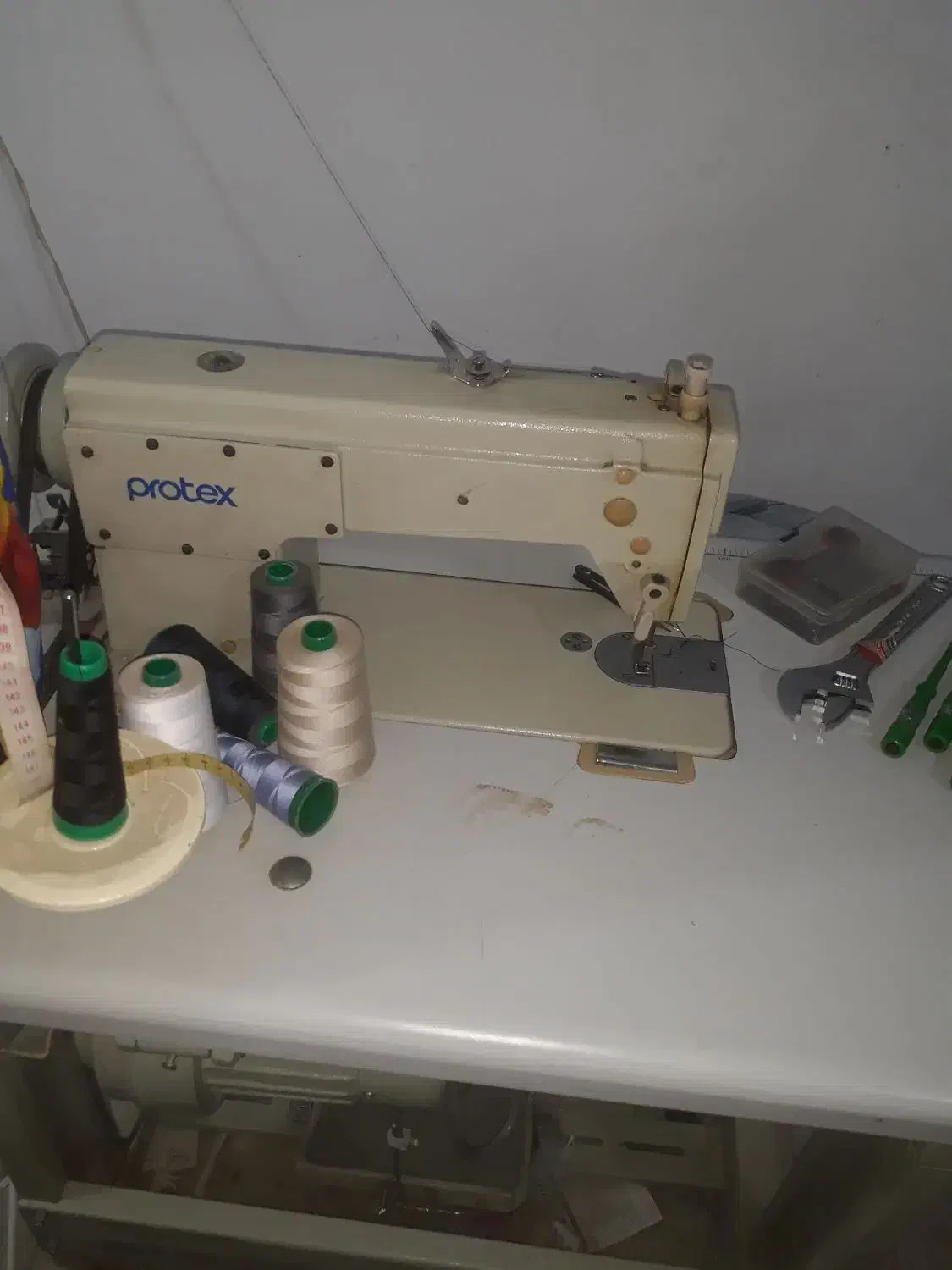 چرخ خیاطی صنعتی|چرخ خیاطی و ریسندگی|کرج, گلشهر|دیوار