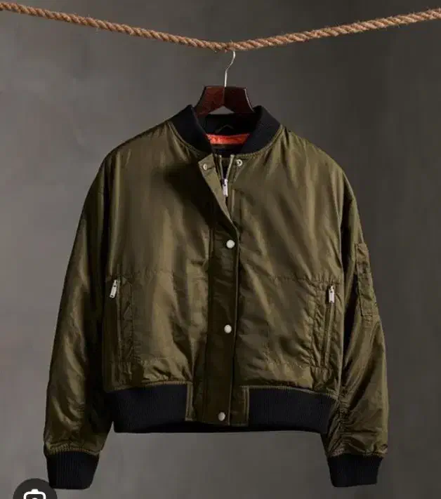 کاپشن  ۹۹۸ هزار|لباس|تهران, منیریه|دیوار