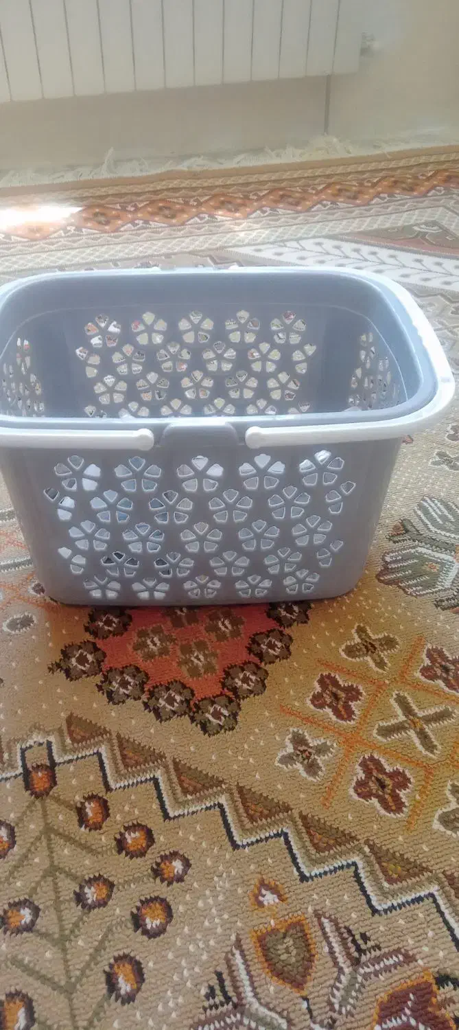 سبدها نونوبفروش می‌رسند|ظروف نگهدارنده، پلاستیکی، یک‌بارمصرف|شهرکرد, |دیوار