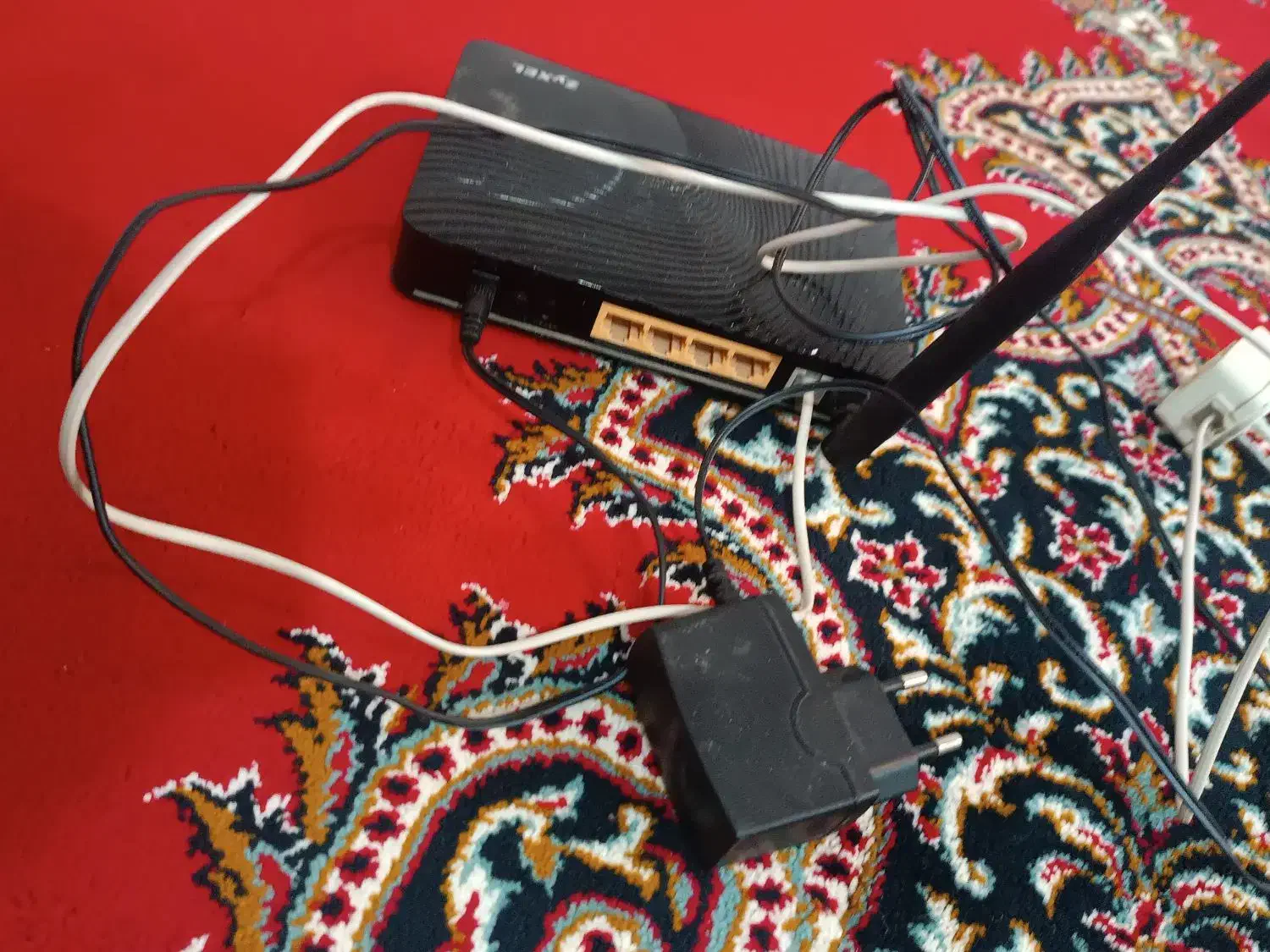 ۱عدد|مودم و تجهیزات شبکه|دورود, |دیوار