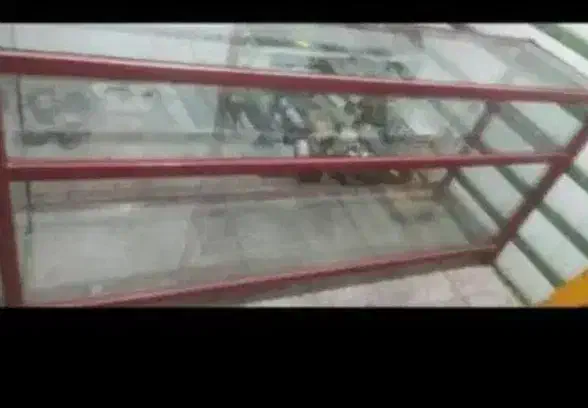 ویترین شیشه ای|بوفه، ویترین، کنسول|دره شهر, |دیوار