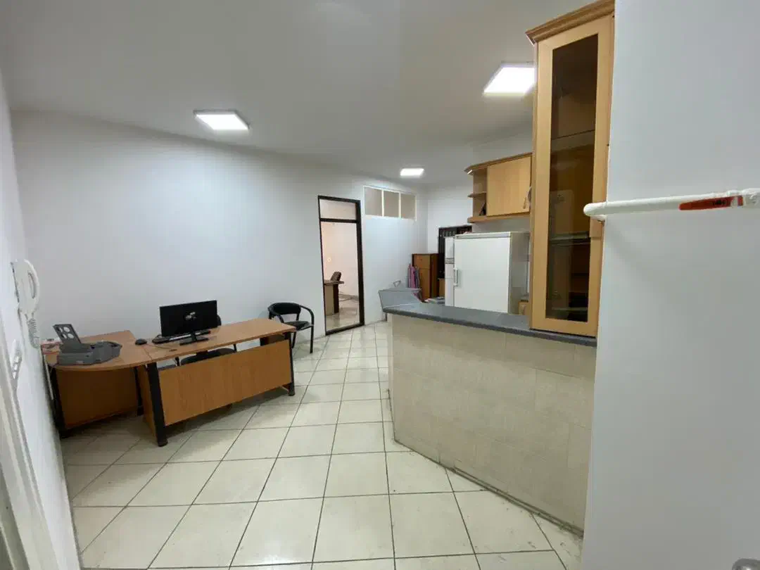 اجاره واحد اداری ۷۰ متری بر خیابان شیخ تاج|اجارهٔ دفتر کار، اتاق اداری، مطب|مراغه, |دیوار