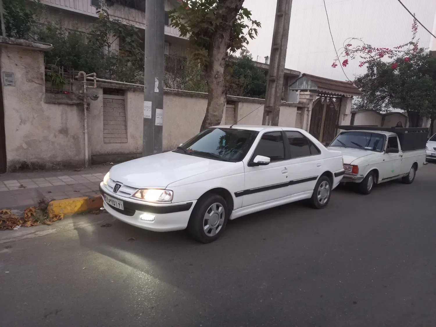 پژو پارس ۴۰۲ موتور جدید xu7p|خودرو سواری و وانت|لاهیجان, کاروانسرابر|دیوار