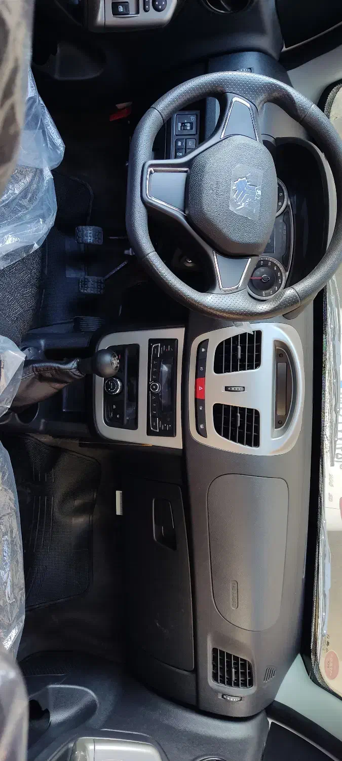 کوئیک ۱۴۰۴ بهترین انتخاب برای خانواده|خودرو سواری و وانت|کرمان, |دیوار