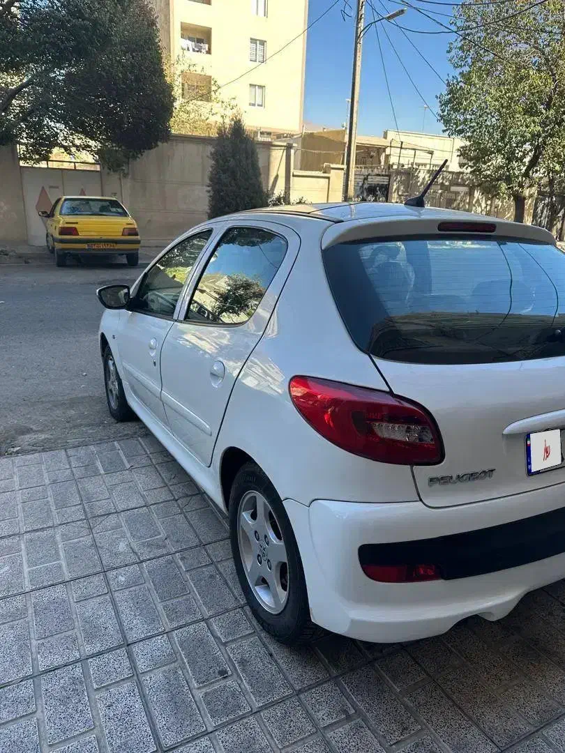 ۲۰۷ مدل ۱۴۰۱ پانا|خودرو سواری و وانت|فردیس, شهرک هفده شهریور|دیوار