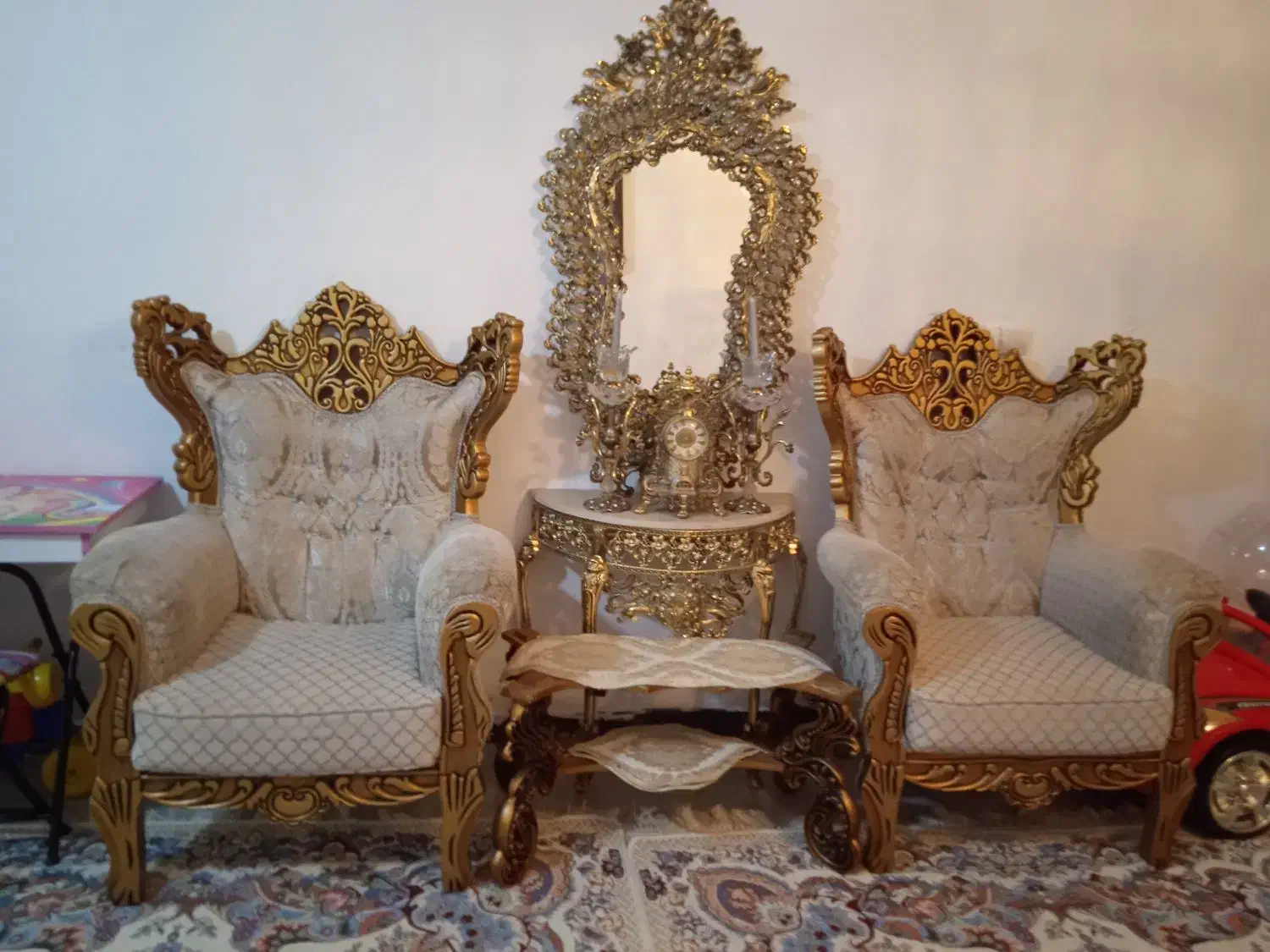 مبل سلطنتی ۷نفره|مبلمان خانگی و میز عسلی|جاجرود, |دیوار