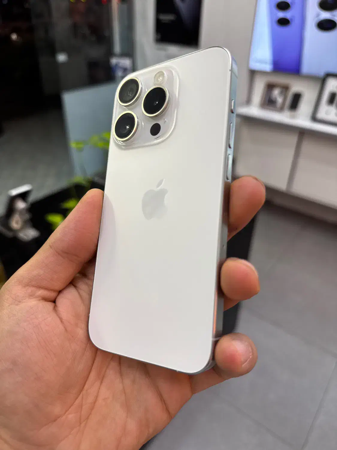 iphone 15 pro 256gb درحد|موبایل|اصفهان, آبشار|دیوار