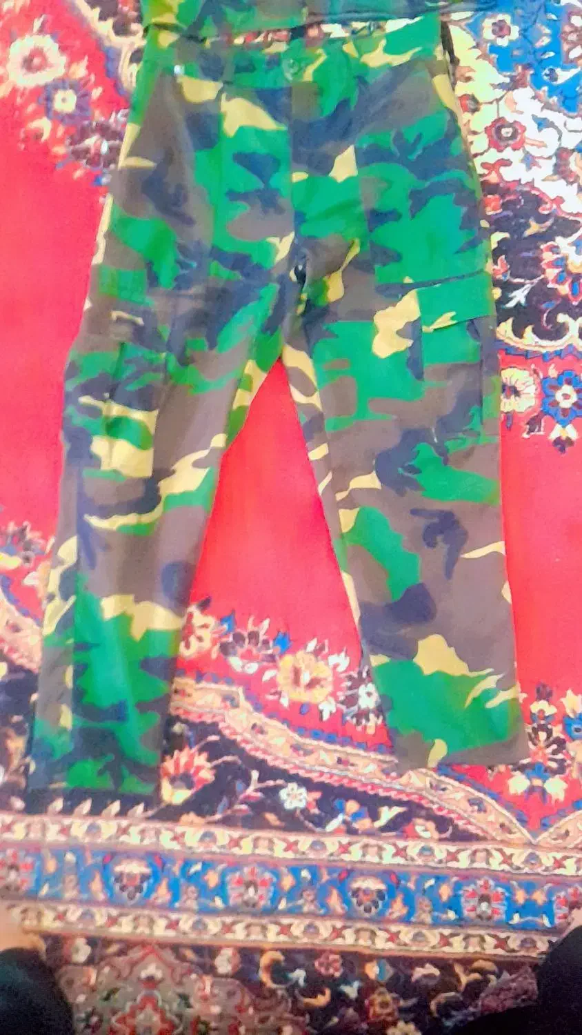 لباس نظامی|لباس|خمک, |دیوار