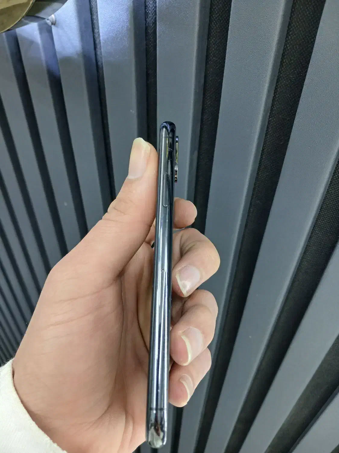 Iphone XS|موبایل|اندیشه, اندیشه فاز ۳|دیوار