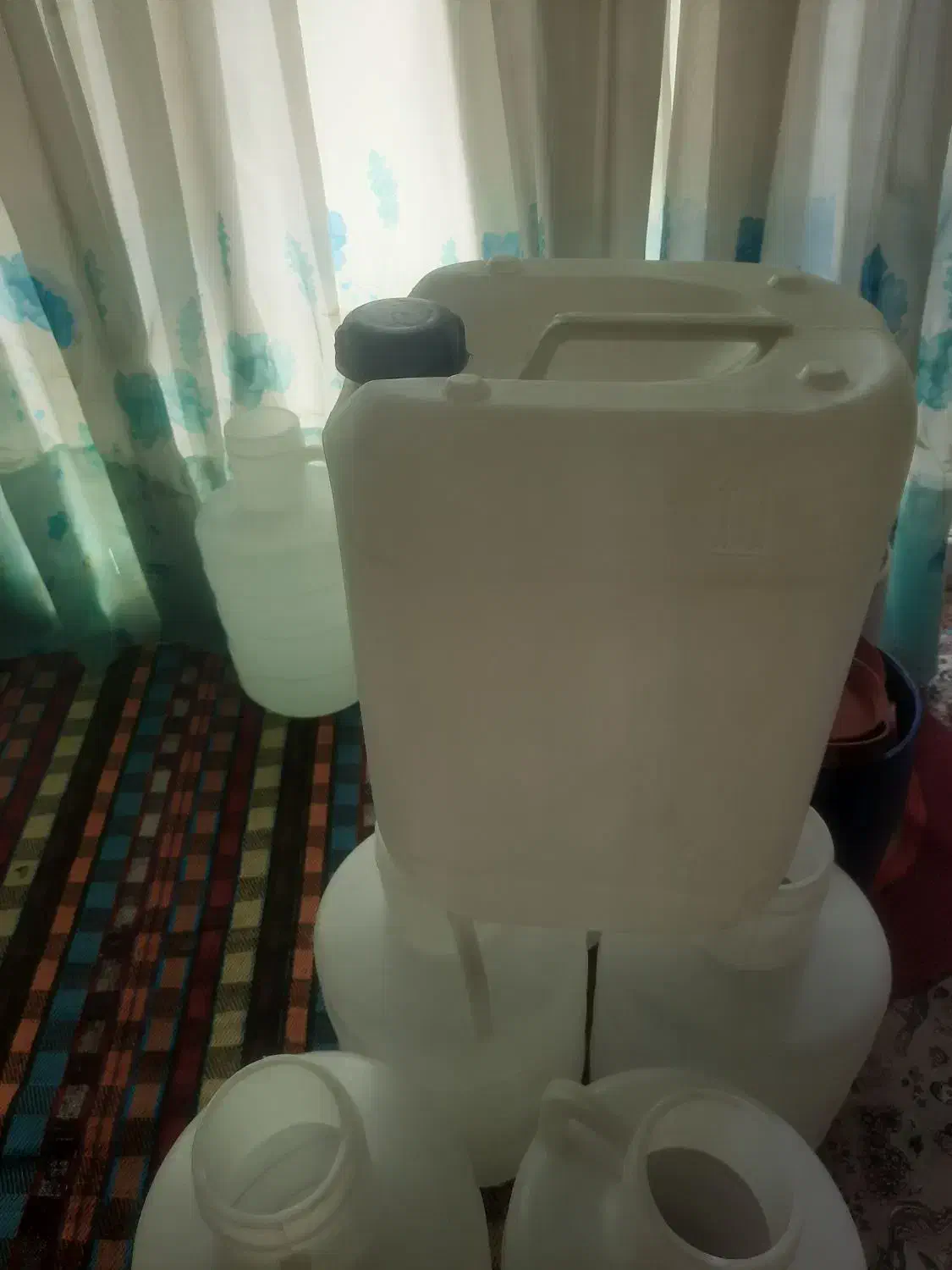 ۲۰ لیتری مخصوص اب و مایعات و...|ظروف نگهدارنده، پلاستیکی، یک‌بارمصرف|اصفهان, شهرک میلاد|دیوار