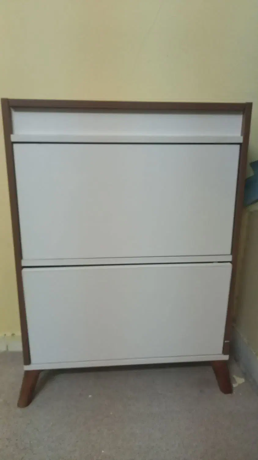 تلویزیون رنگی آینه کمدپشتی|تلویزیون و پروژکتور|جهرم, |دیوار