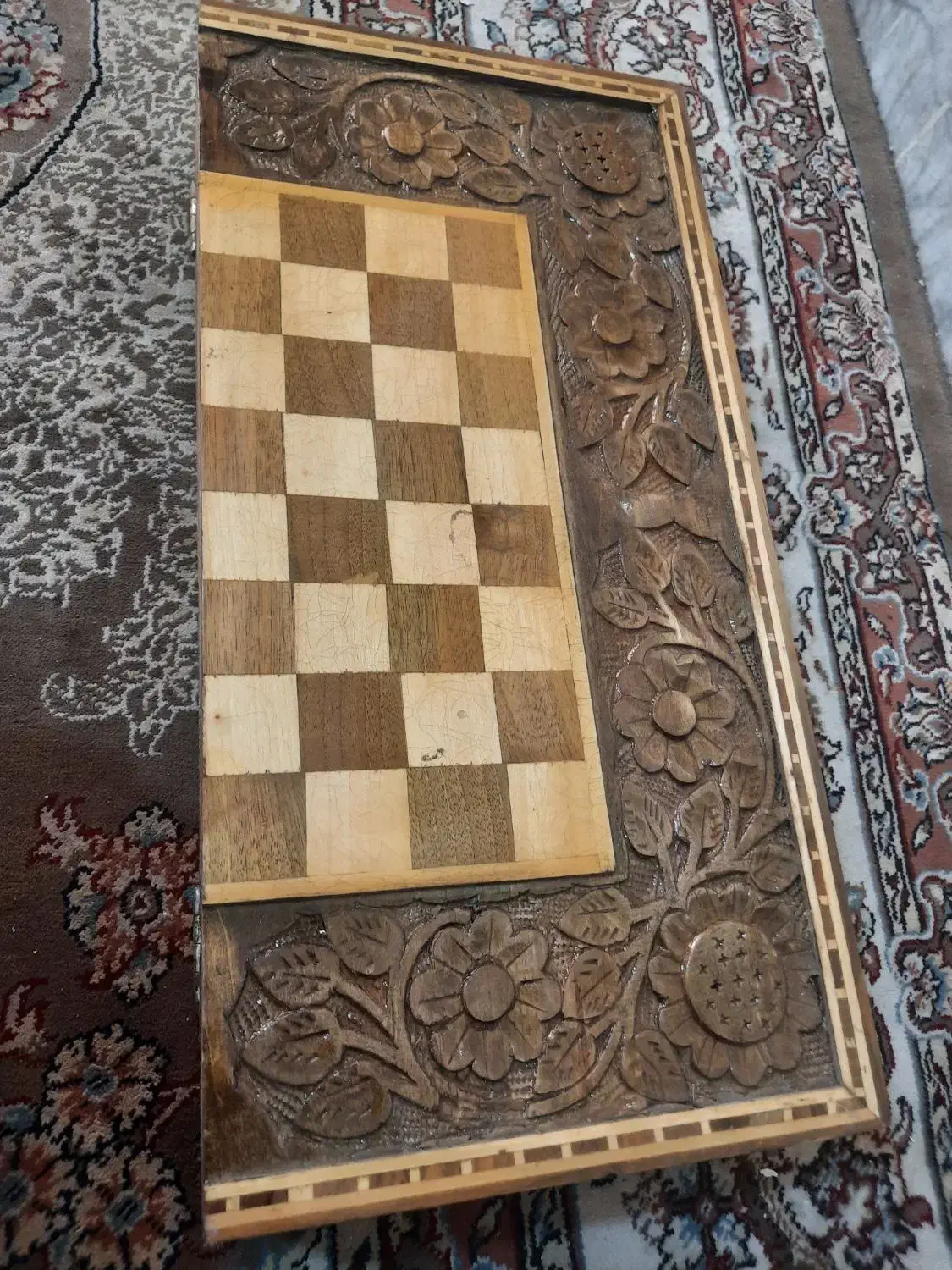 تخته نرد|اسباب‌‌بازی|شیراز, دلجو|دیوار