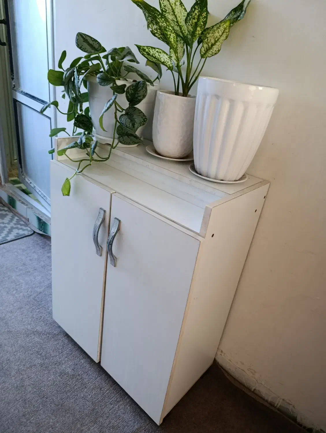 جاکفشی|جاکفشی، کمد، دراور|لوشان, |دیوار