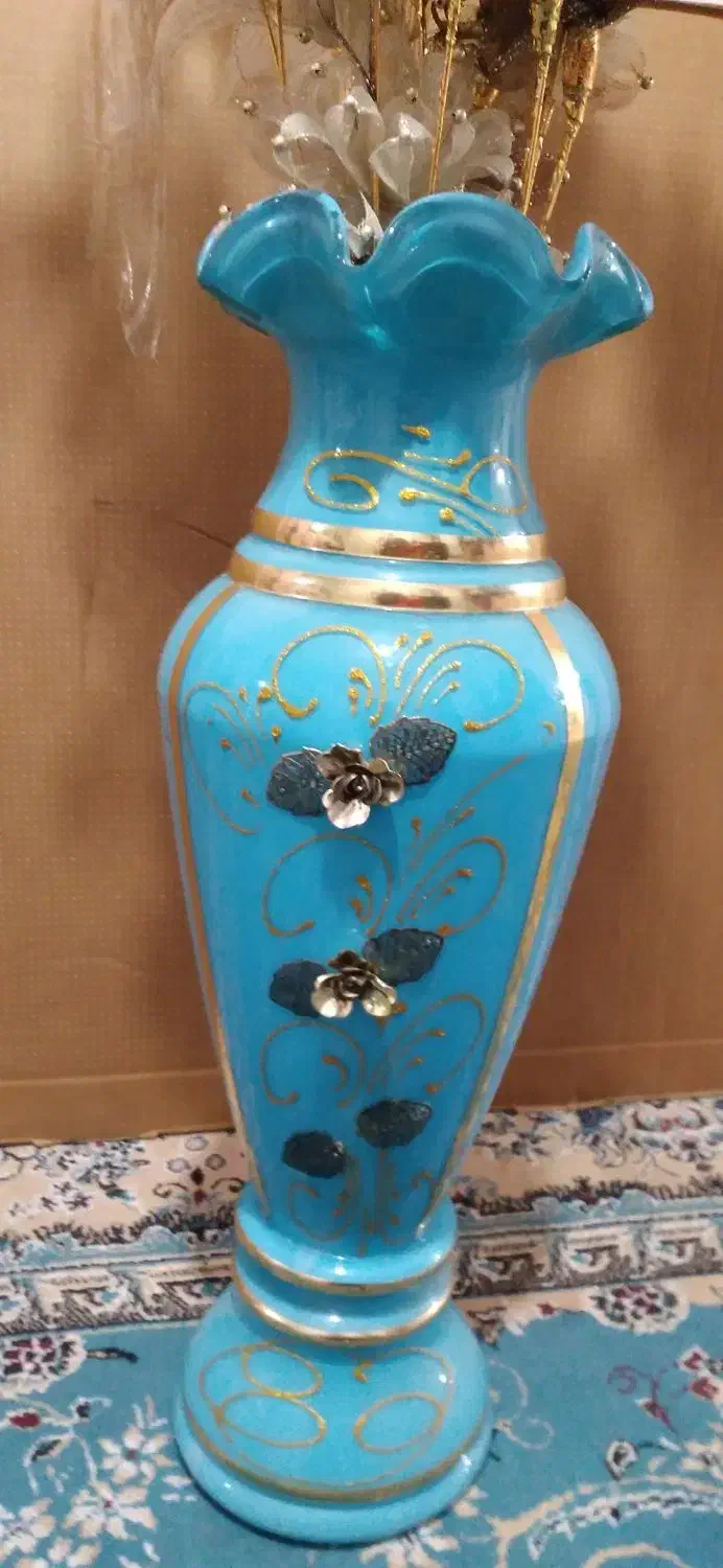 گلدان به همراه گل|گل مصنوعی|تهران, خاک سفید|دیوار