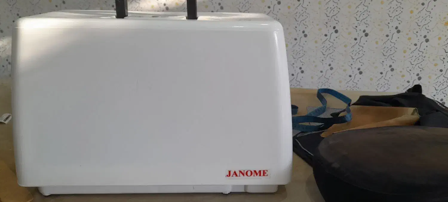 چرخ ژانومه اصل ژاپن خیلی تمیز فروشی|چرخ خیاطی و ریسندگی|بیجار, |دیوار