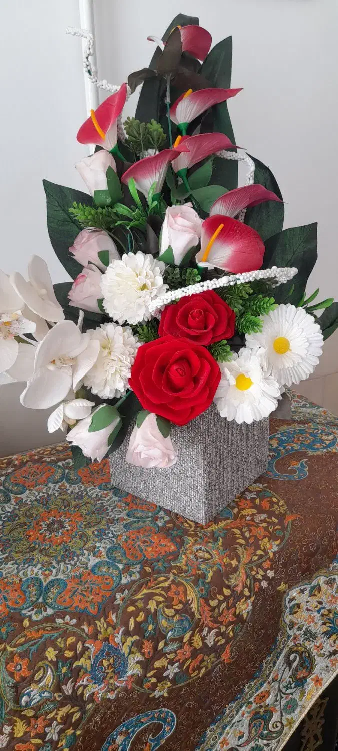 دسته گل|گل مصنوعی|گناباد, |دیوار