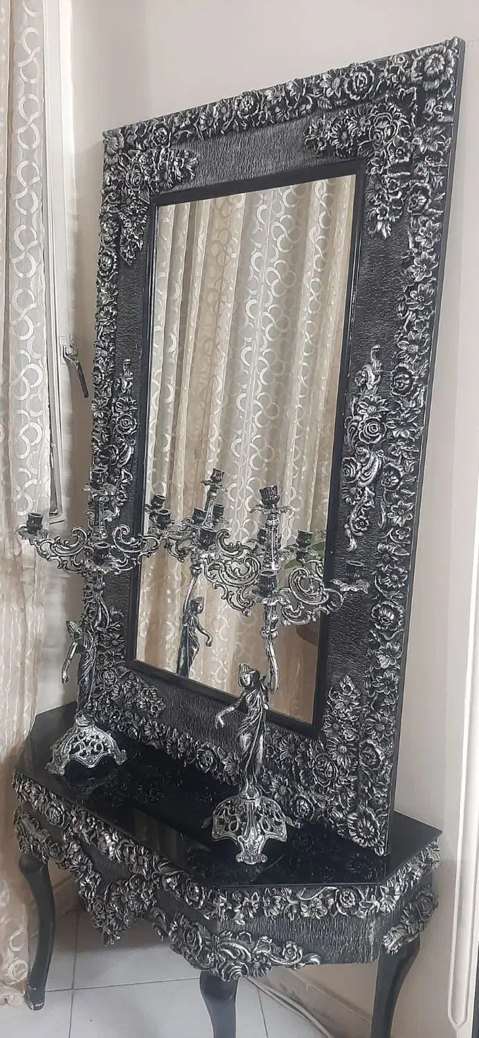 آینه وشمعدان|آینه|تهران, علم و صنعت|دیوار