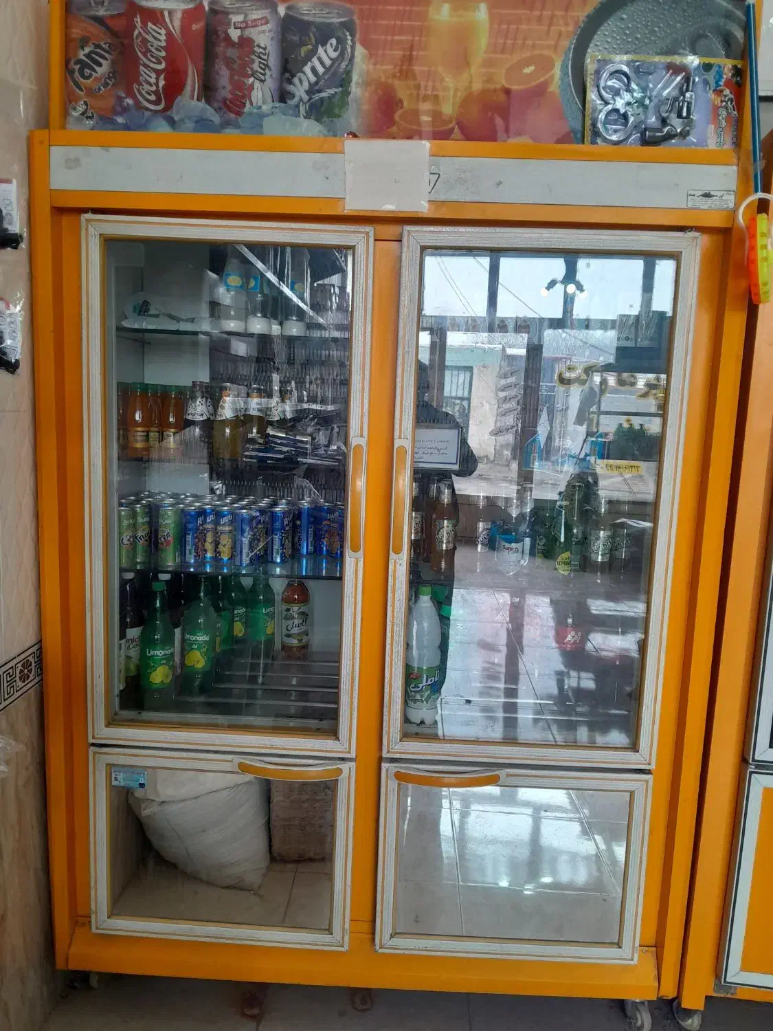 یخچال ایستاده|فروشگاه و مغازه|قصابه, |دیوار