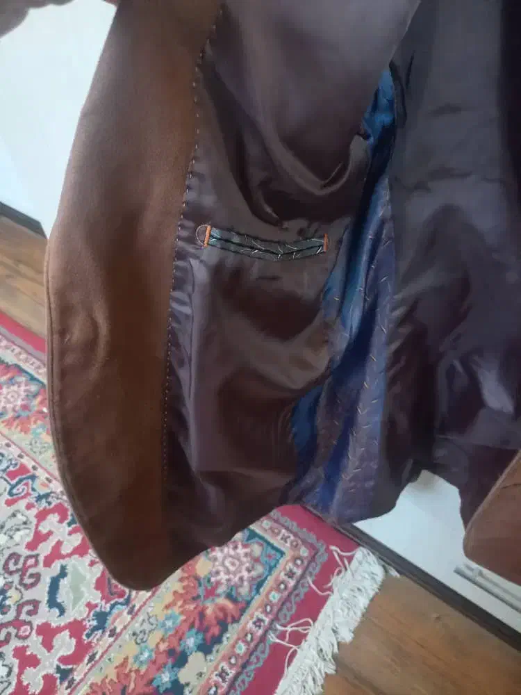 کت   وکاپیشن|لباس|شاهرود, |دیوار