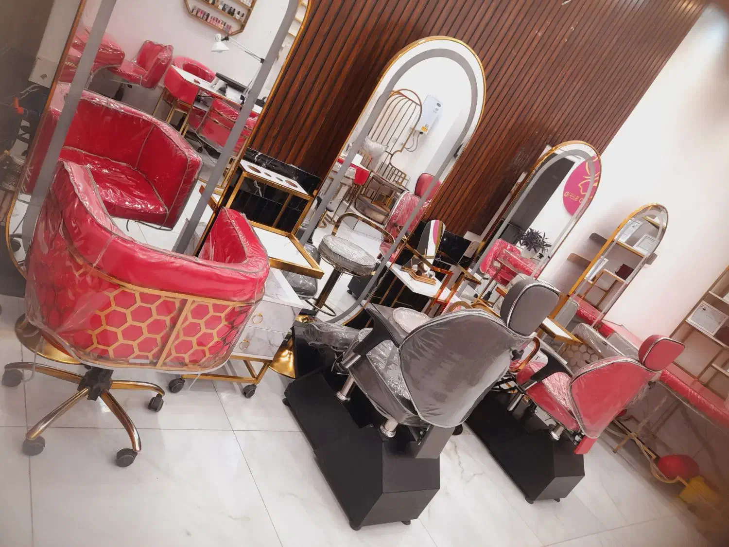 دعوت ب همکاری|استخدام درمانی، زیبایی، بهداشتی|دورود, |دیوار