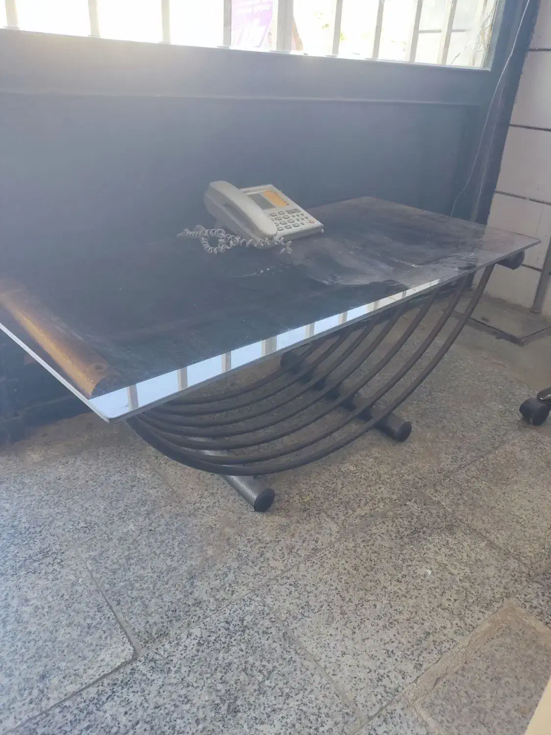 میز و صندلی اداری دست دوم|فروشگاه و مغازه|شاهرود, |دیوار