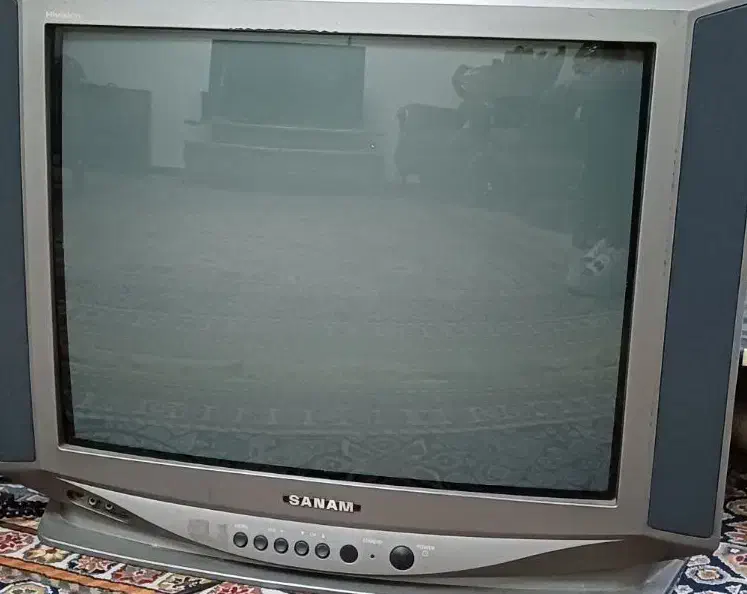 تلویزیون SANAM|تلویزیون و پروژکتور|رشت, نظری|دیوار
