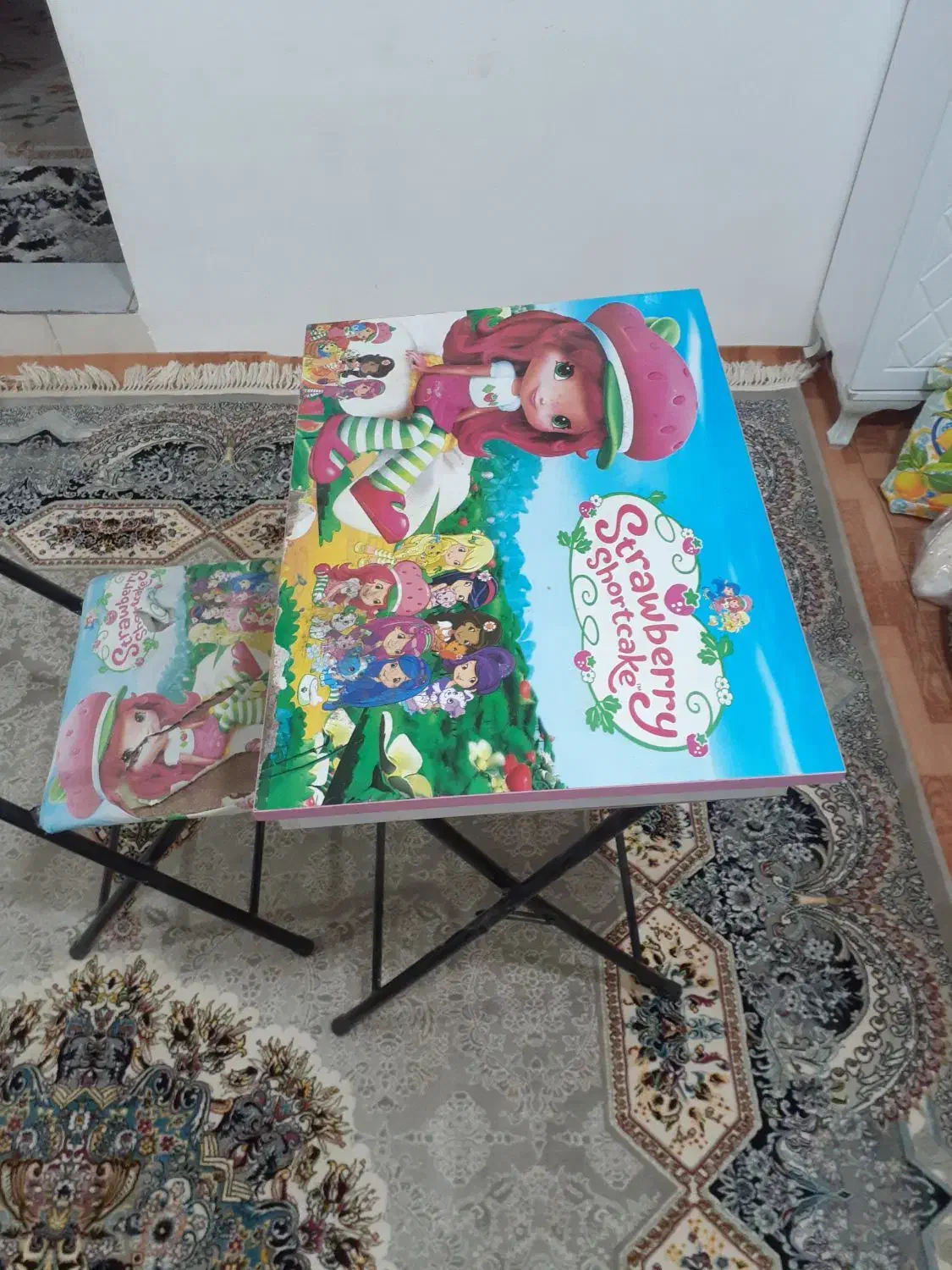 میز صندلی سالم|صندلی و نیمکت|الوند, |دیوار