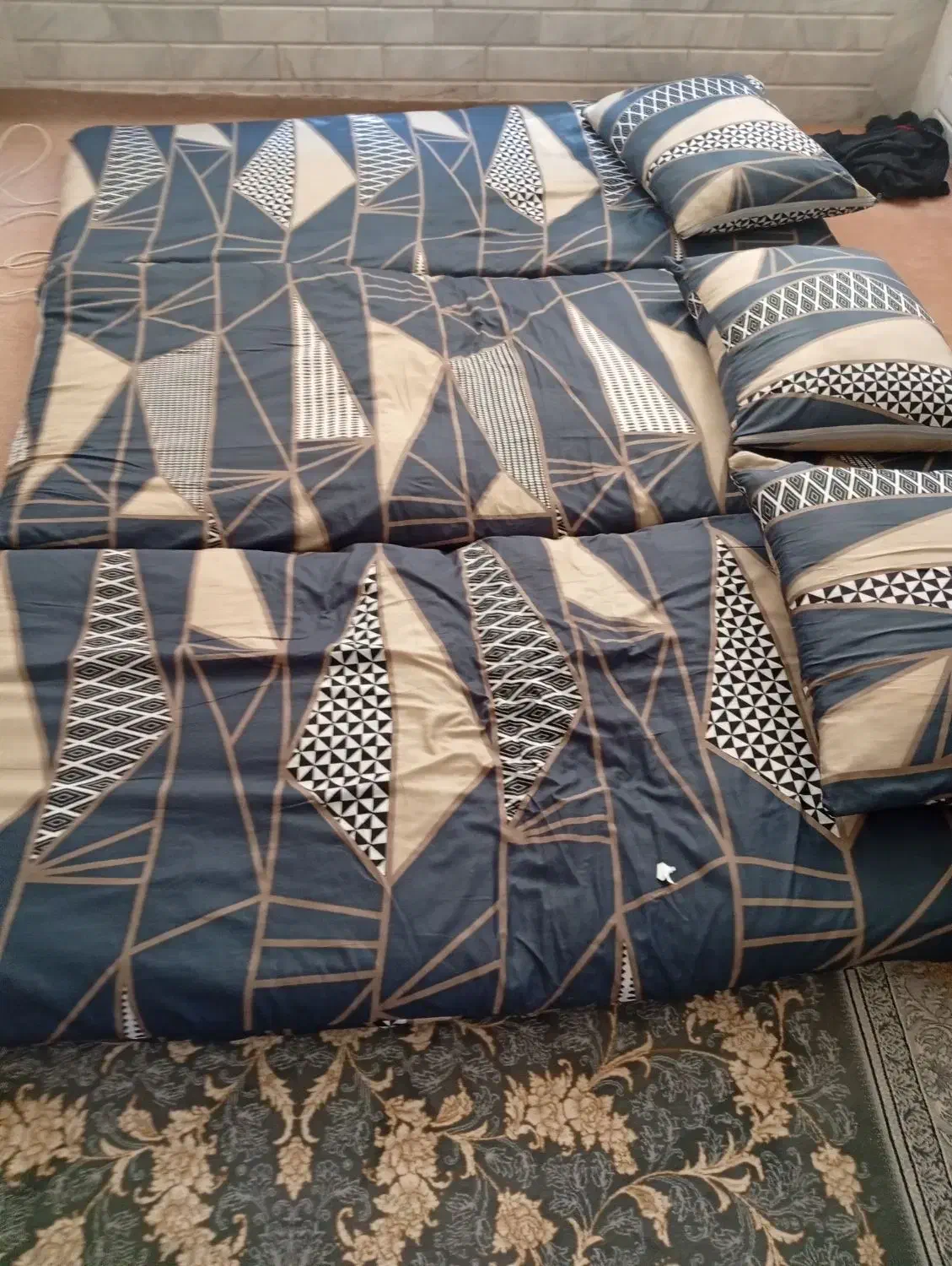 رختخواب پنبه ایی|رختخواب، بالش، پتو|کاشان, سوریجان|دیوار