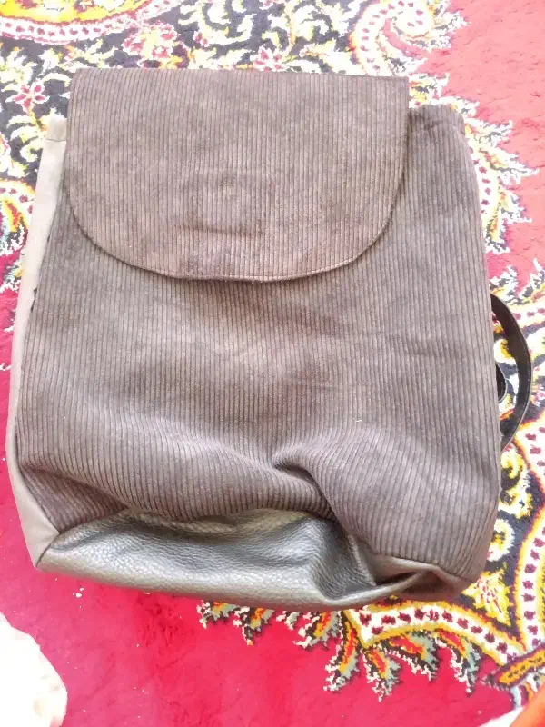 کوله پشتی ساده|کیف، کفش، کمربند|اسلامآباد غرب, |دیوار