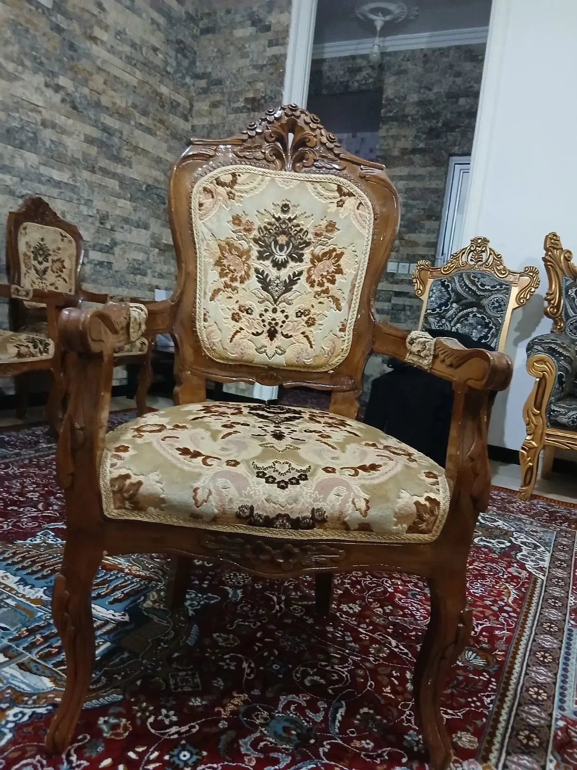 مبل|مبلمان خانگی و میز عسلی|نقده, |دیوار
