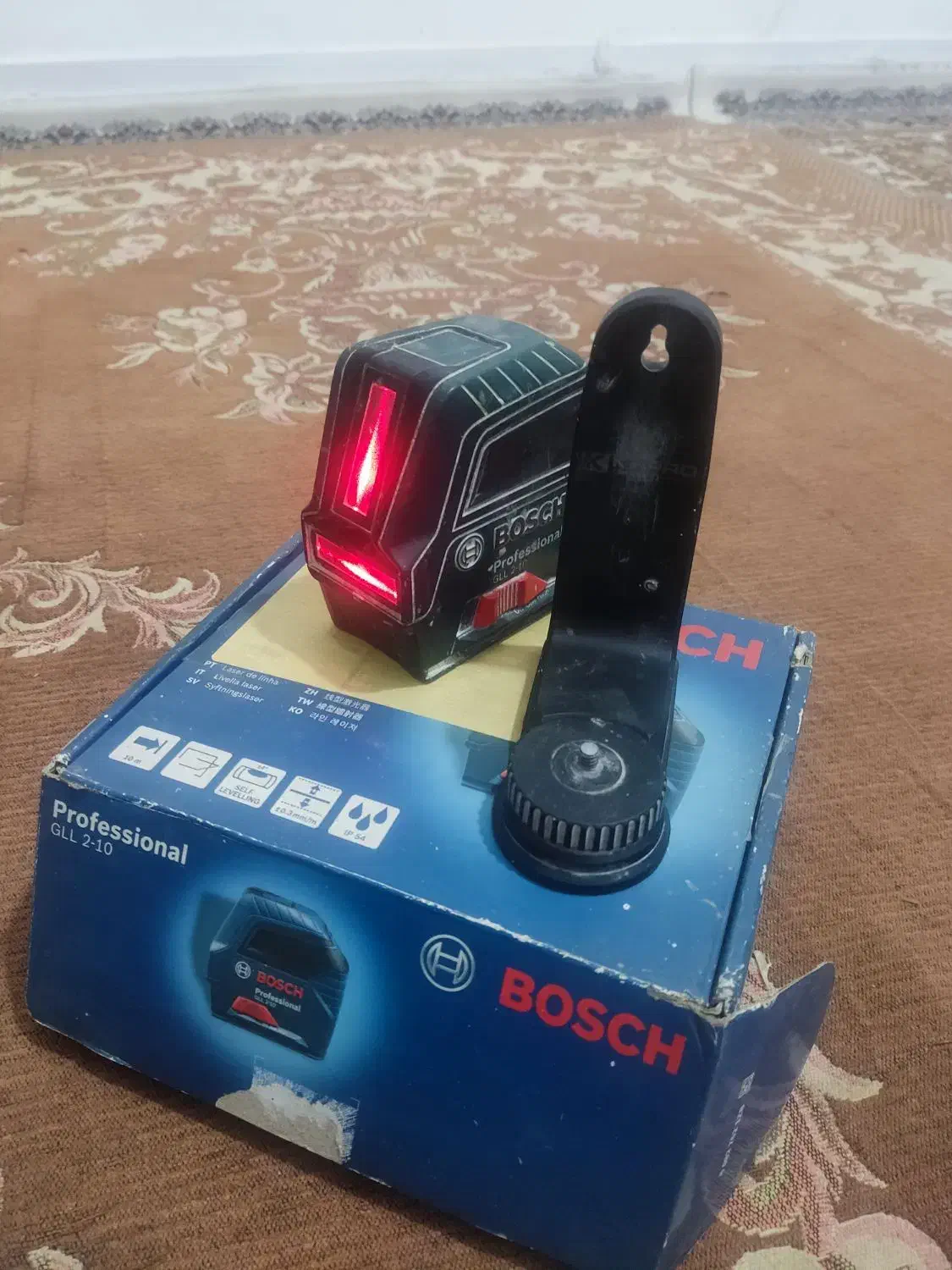 یک عدد تراز لیزری دو خط|ابزارآلات|مشهد, نیزه|دیوار