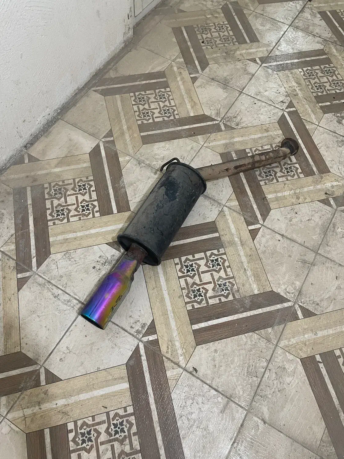 دزدگیر ردیاب و منبع اگزوز|قطعات یدکی و لوازم جانبی|اهواز, کوروش|دیوار